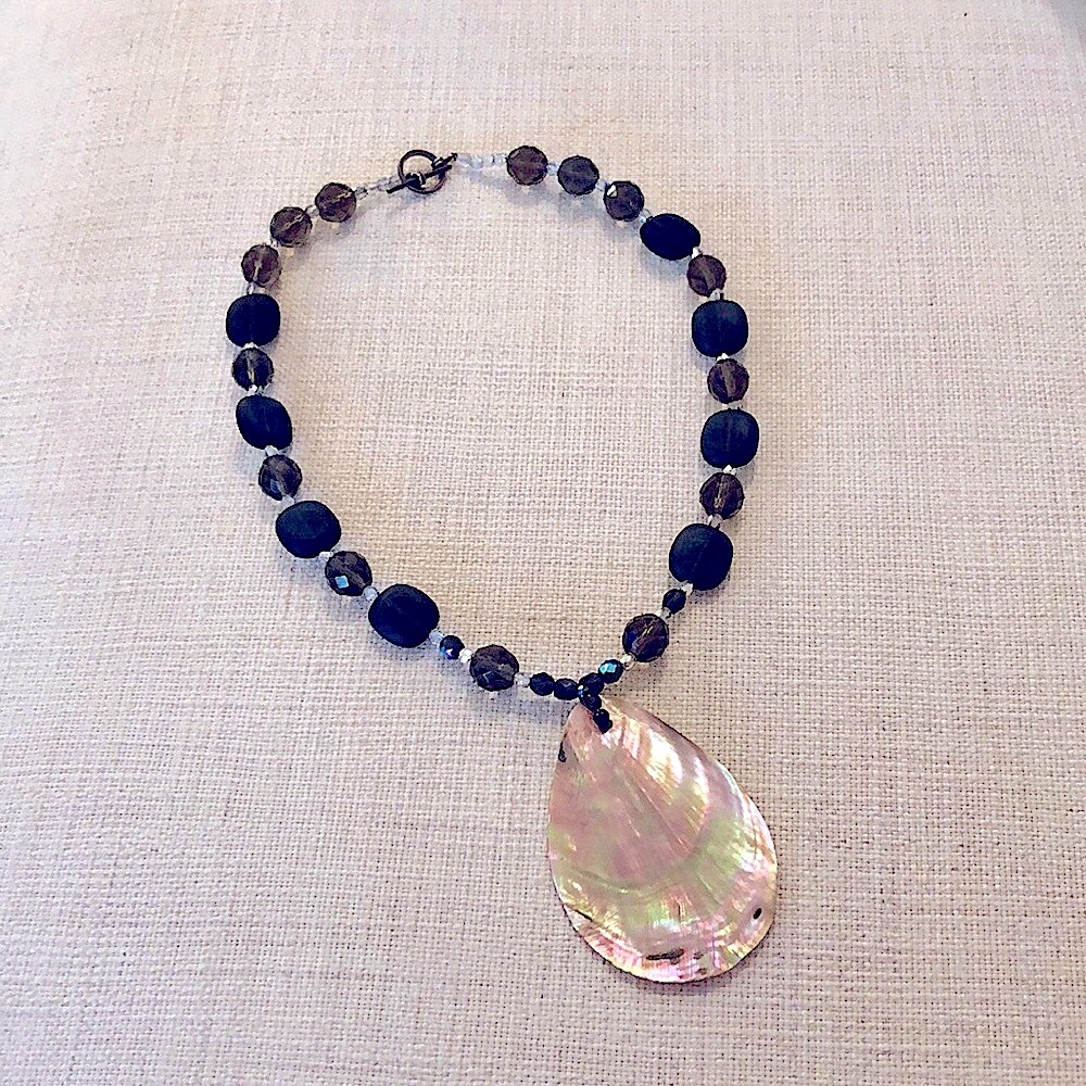 mollybeads Blue & Gray Necklace w/Shell Pendant!